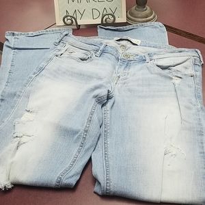 Hollister  distressed Jeans 11R W30 L33